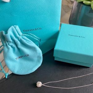 Tiffany Knot Pendant